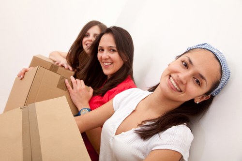 Choosing the right moving truck size in Pinner