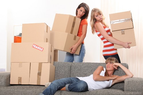Preparation checklist and moving supplies for a Pinner truck hire